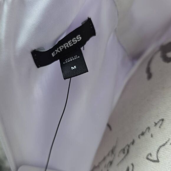 Express Womens Sz M Purple Print V-Neck Sleeveless Bow Back Mini Fit Flare Dress - Picture 5 of 10